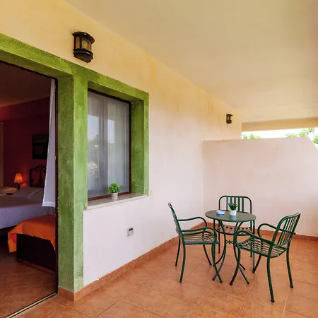 מלון Ih Le Zagare 4*