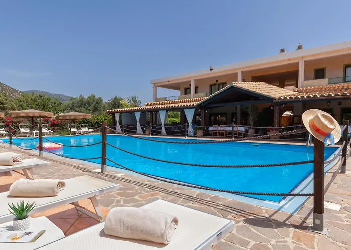 Hotel Ih Le Zagare 4*