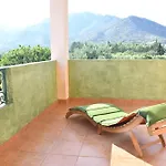 מלון Ih Le Zagare 4*