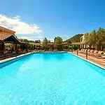 מלון Ih Le Zagare 4*