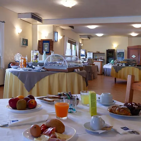 Ih Le Zagare Ξενοδοχείο Villasimius