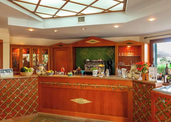 Ih Le Zagare فيلاّسيمِيوس